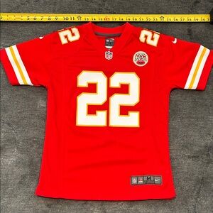 Marcus Peters KC Chiefs NFL Team Jersey kids size M (10/12)